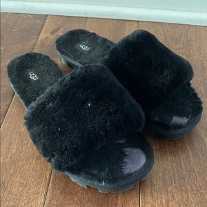 UGG Black Fuzzy Slippers Size 8